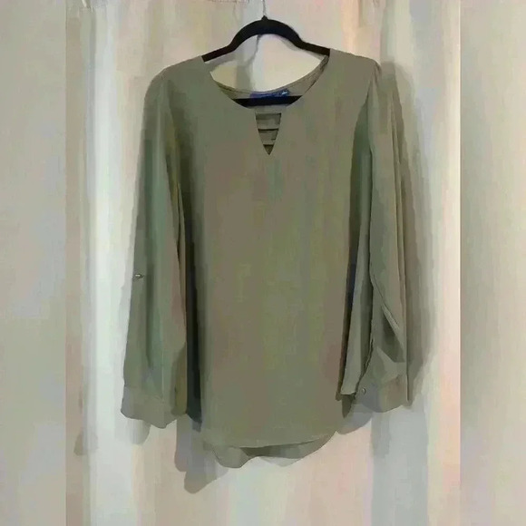 Women’s Green Apt.9 Long Sleeve Blouse - Picture 1 of 7